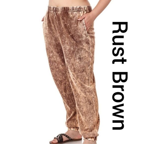 NWT Zenana Acid Wash Jogger - Picture 3 of 6